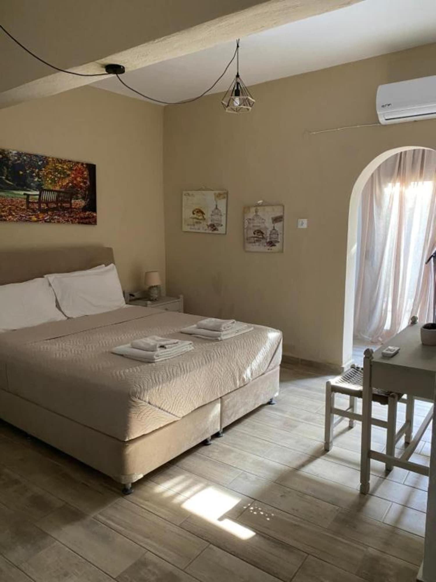 Kasteli Studios & Apartments Pánormos Esterno foto